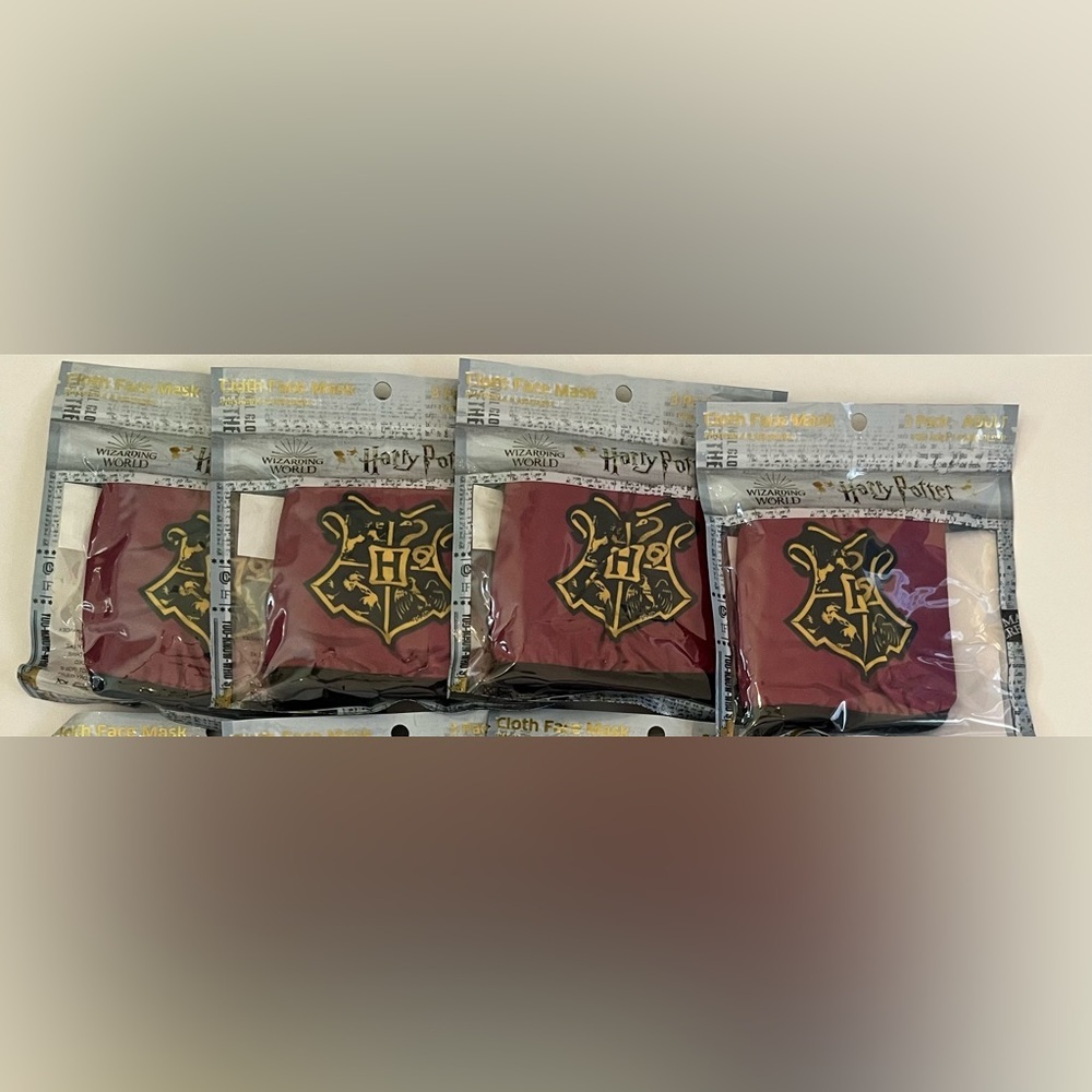 4 Brand New Packs  Sealed Harry Potter Bioworld Masks 12 Total
